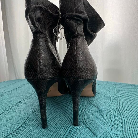 Xoxo Women's Taylor Pump SnakeSkin Pointed Toe Ankle Boots Black Size 9.5 NWOT - Picture 4 of 8